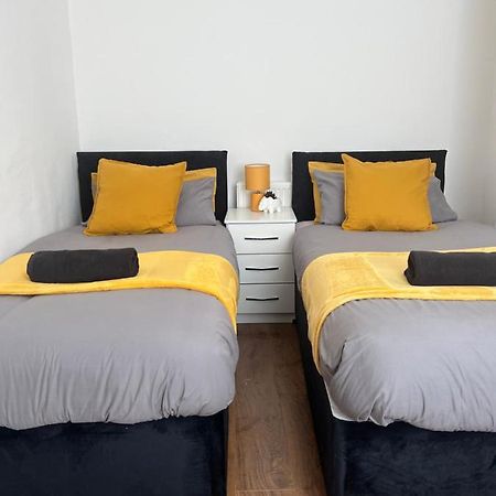 Spacious 3 Bed - Efc Stays Liverpool Exterior foto