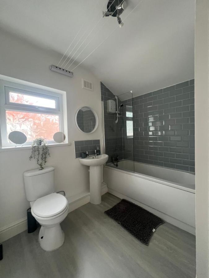 Spacious 3 Bed - Efc Stays Liverpool Exterior foto